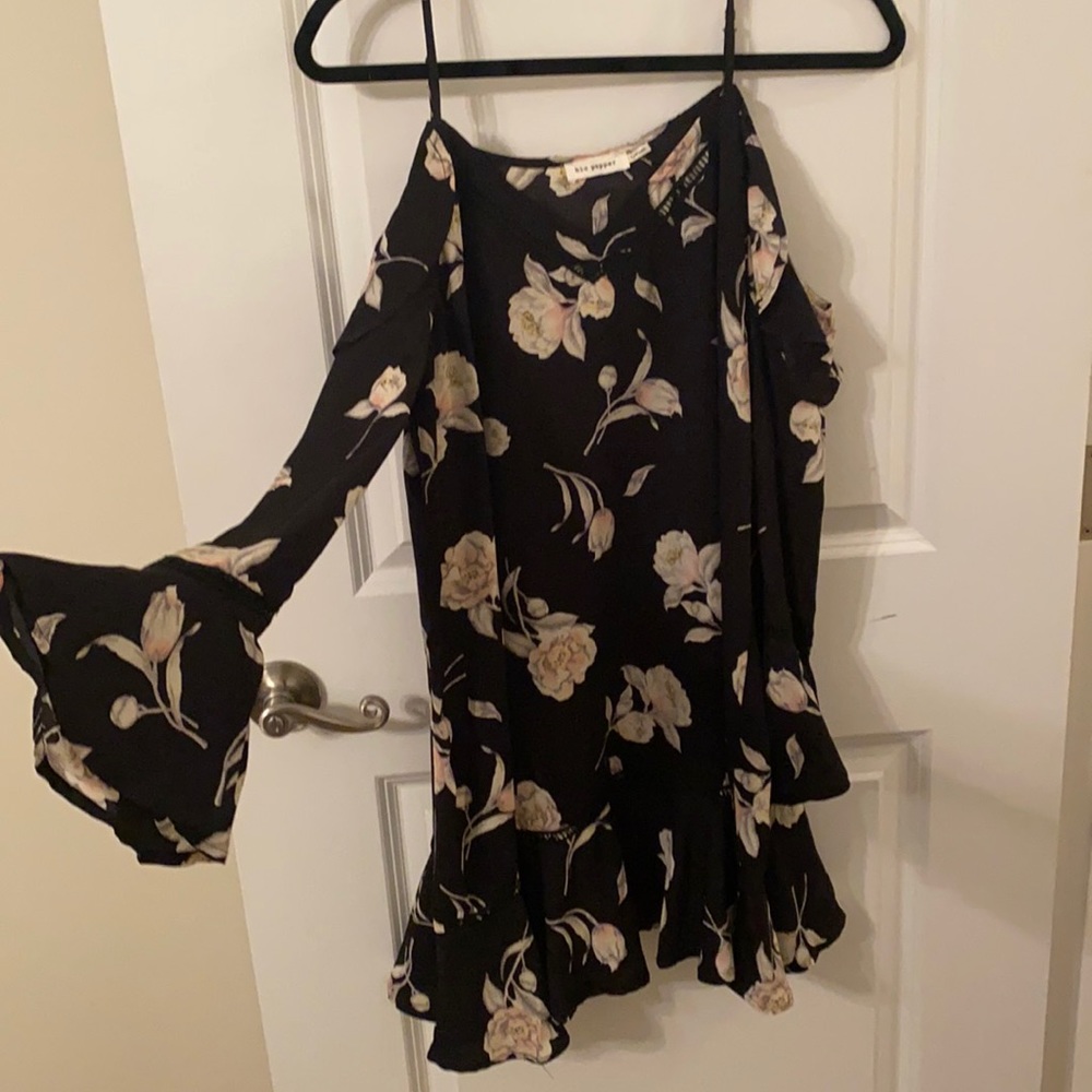 Black flower dress w/bell sleeves,ruffle detail on shoulders, V-neck, Ruffle hem